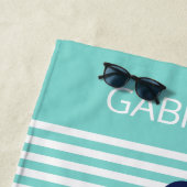 カスタムアクアターコイズ白名門私立校風のストライプ ビーチタオル (インサイチュ)