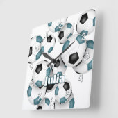 カスタムアスリート名ティール(緑がかった色)ブラックサッカー スクエア壁時計 (傾斜)