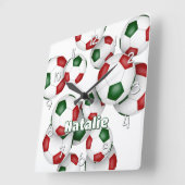 カスタムアスリート名レッドグリーンサッカー スクエア壁時計 (傾斜)