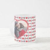 カスタムイニシャルカップル写真名バレンタイン フロストグラスマグカップ (正面左)