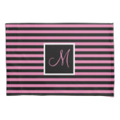 カスタムイニシャルピンクとブラックストライプの 枕カバー (正面)