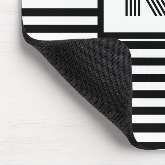 カスタムイニシャル白黒ストライプの マウスパッド (コーナー)