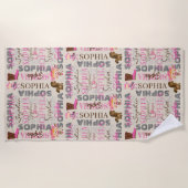 カスタムウェスタン女性のカーボーイ馬好きコラージュ名 ビーチタオル (正面)