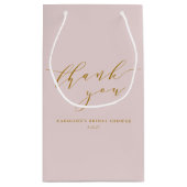 カスタムエレガントピンクスクリプトサンキューブライダルシャワー スモールペーパーバッグ (裏面)