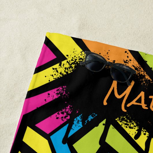 カスタムカラフルネオングラフィティ通りアートパターン ビーチタオル (インサイチュ)