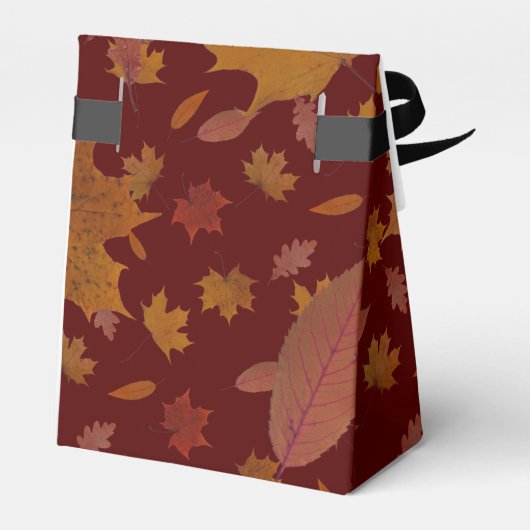 カスタムカラーとテキストの秋の葉 フェイバーボックス (裏面サイド)