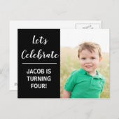 カスタムキッズフォトバースデーパーティーブラックミニマリスト インビテーションポストカード (正面/裏面)