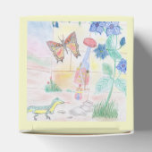 カスタムキッズ・アートワーク，くるみ割り玩具，バタフライ， フェイバーボックス (上部)