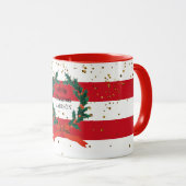 カスタムクリスマスホリーベリーリースストライプズ マグカップ (正面右)