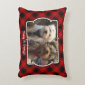 カスタムクリスマスレッドとブラックプレイド2フォトフレーム アクセントクッション (正面(垂直))