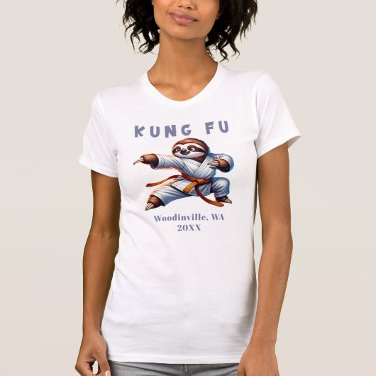 カスタムクンフー武術アーツロケーション日付名 Tシャツ (正面)