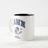 カスタムグランパのおもしろいパパ芝刈りヤード作業 ツートーンマグカップ (正面左)