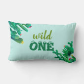 カスタムグリーン1thバースデーキャットグリーンリーキッズ ランバークッション (裏面)