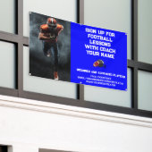 カスタムサッカーのコーチ指導クラスレッスブルー 横断幕 (ビルの外側)