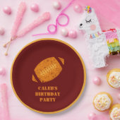 カスタムサッカーバースデーパーティーマルーン金ゴールド ペーパープレート (パーティー)