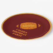 カスタムサッカーバースデーパーティーマルーン金ゴールド ペーパープレート (アングル)