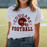 カスタムサッカーマママレッドと金ゴールドチーム トライブレンドＴシャツ<br><div class="desc">マム用カスタムデザインフロントとバックサッカーTシャツ – サッカーのママ用の白いに表示さカスタマイズれ、チーム名、息子の姓と彼のジャージ番号のためのスポーティな文字を持つサッカーのヘルメットを備えている。金ゴールドと暗赤色がカスタマイズありる。</div>