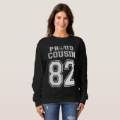 カスタムサッカー誇りを持ったいとこの番号82パーソナライズ スウェットシャツ (正面フル)