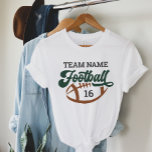 カスタムサッカー選手の名前とナンバーグリーン トライブレンドＴシャツ<br><div class="desc">のフロントとバックのサッカーTシャツ – ホワイトデザインに表示さカスタマイズれカスタム、チーム名、選手の姓、ジャージー番号に対応できる文字とスクリプト「Football」の文言を使用して。ダークグリーン、レザーブラウン、および木炭グレーの色がカスタマイズありる。</div>