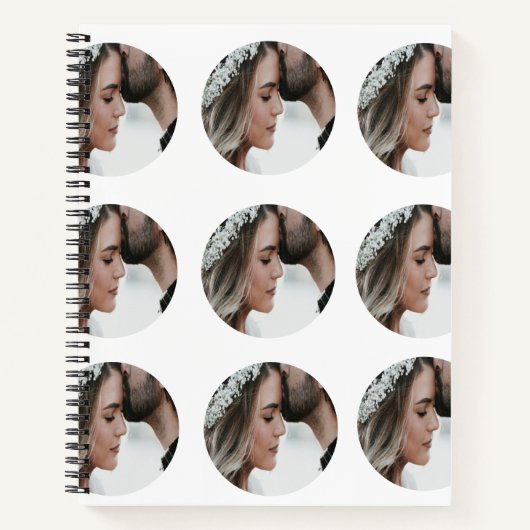 カスタムシンプル円形画像コラージュの追加の名前 ノートブック (正面)