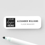 カスタムスクエアロゴと従業員 名札 (インサイチュ)