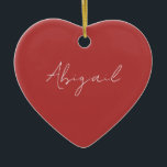 カスタムスクリプト名（赤と白） セラミックオーナメント<br><div class="desc">スクリプト名シンプルハートオーナメント。年の後ろ。レッドホワイト.</div>