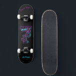 カスタムスケートボード（キャプション＆ネーム付き） スケートボード<br><div class="desc">テキストを追加して、このスケートボードを自分だけのものにしよう。高度な編集ツールにアクセスするには、「このテンプレートをパーソナライズする」に移動し、「詳細」をクリックして下にスクロールし、「さらにカスタマイズするリンク」を押してください。誕生日や卒業式などのあらゆる機会に最適で、グラフィティスタイルが好きなアウトドアスケートボーダーに。</div>