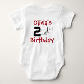 カスタムストロベリープンベリービッグと2年 ベビーボディスーツ (裏面)