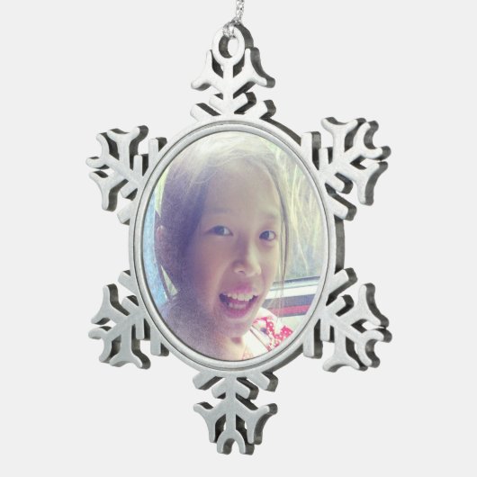 カスタムスノーエフェクトセルフィー写真 スノーフレークピューターオーナメント (右)