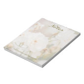 カスタムタイトルと名前が付いた白いバラの花の写真 ノートパッド (回転)