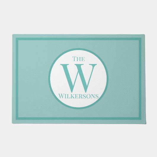 カスタムティール（緑がかった色）名とイニシャル ドアマット (正面)