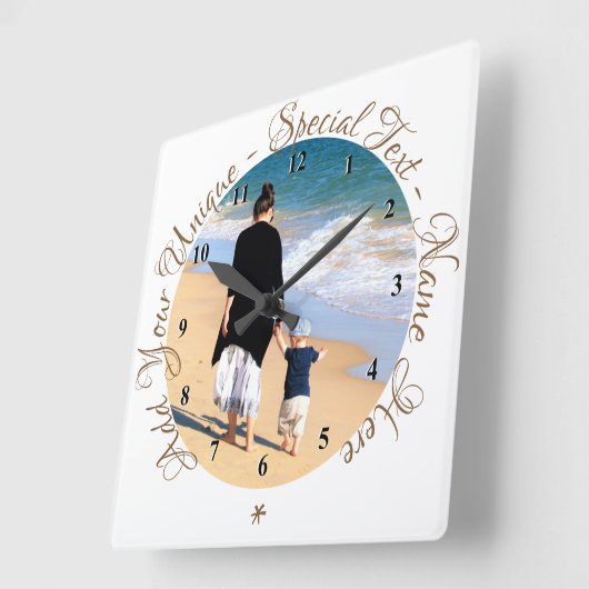 カスタムテキストでフォトクロックをカスタマイズ スクエア壁時計 (傾斜)