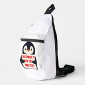 カスタムテキストの看板を持つペンギンのマスコット スリングバッグ (右コーナー)