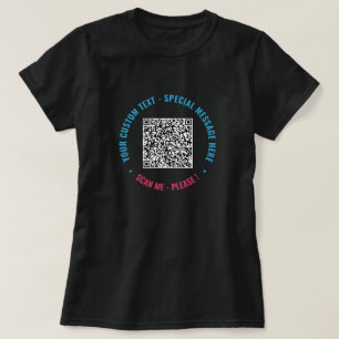カスタムテキストを追加できるおもしろQRコードTシャツの例 Tシャツ