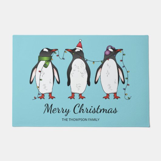 カスタムテキスト入りクリスマスペンギン3羽 ドアマット (正面)