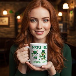 カスタムテキスト セントパトリックデーのカエルとうさぎ コーヒーマグカップ