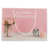 カスタムテキス素朴トシャビシックなロマンチックなピンクのフローラ ラージペーパーバッグ (裏面)