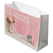 カスタムテキス素朴トシャビシックなロマンチックなピンクのフローラ ラージペーパーバッグ (裏面アングル)