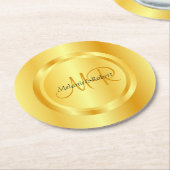 カスタムテンプレート金ゴールドルックモダンモノグラムエレガント ラウンドペーパーコースター (アングル)
