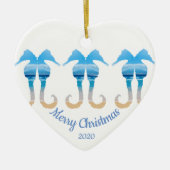 カスタムデイトクリスマスビーチシーンシーウマ セラミックオーナメント (正面)
