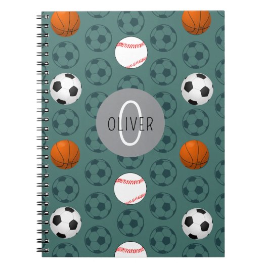 カスタムネーム男子スポーツサッカーパターン子供学校 ノートブック (正面)