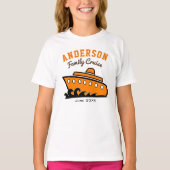 カスタムネーム ファミリークルーズバケーション Tシャツ (正面)