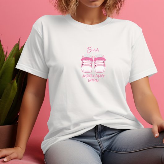 カスタムネーム ママになる Tシャツ ピンクのブーティー