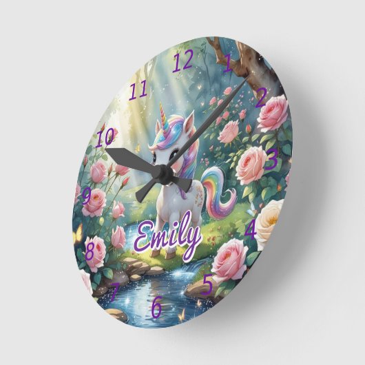 カスタムネーム ユニコーン 壁掛け時計 – ピンクのバラの森 ラウンド壁時計 (傾斜)