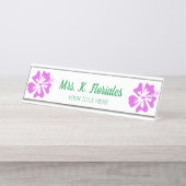 カスタムハイビスカスフラワーロゴ付きデスク名プレート デスクネームプレート (正面)