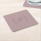 カスタムバラエレガント金ゴールドモノグラムテンプレート スクエアペーパーコースター (アングル)