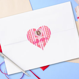 カスタムバレンタインデーストライプズのホリデーカード ハートシール