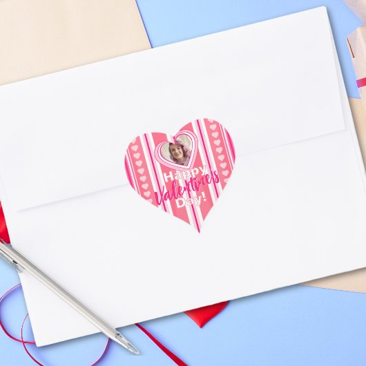 カスタムバレンタインデーストライプズのホリデーカード ハートシール