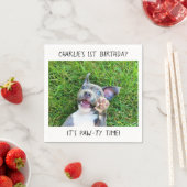 カスタムパーソナライズされた写真子犬バースデーパーティー スタンダードカクテルナプキン (インサイチュ)