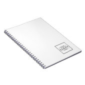 カスタムビジネスのロゴとカスタム文字 ノートブック (右側)